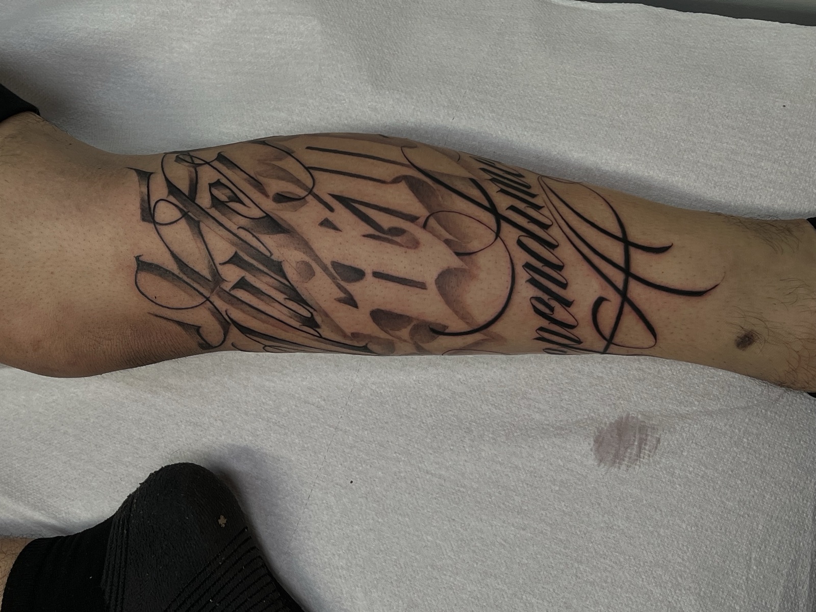 Tattoo Mens Studio 09